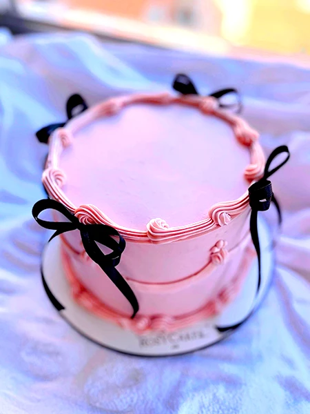 Tarta Vintage Encanto con Lazos de Seda
