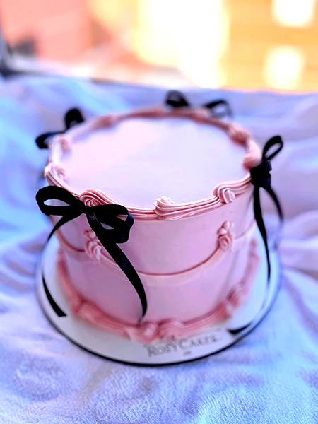 Tarta Vintage Encanto con Lazos de Seda