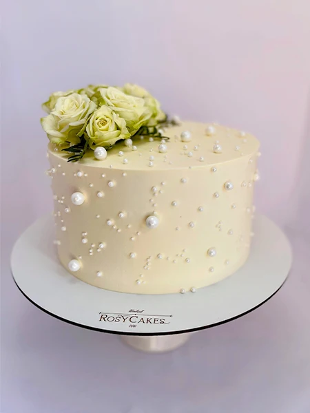 Wedding Cake with Pearls and Flowers - White Beauty.