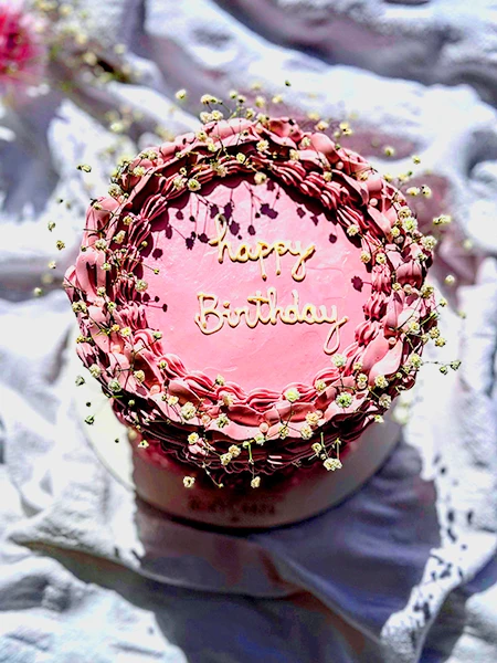 Tarta Vintage Encanto Rosa con Buttercream y Flores